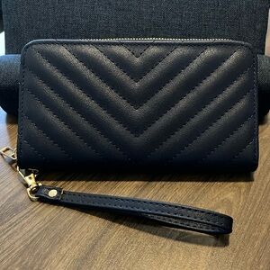 Zip-Around Wallet Wristlet Vegan Leather NWOT